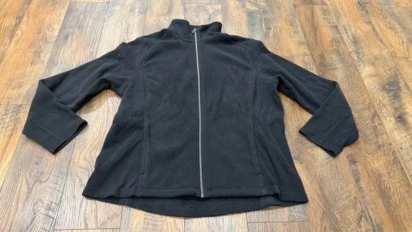 Land’s End Women’s Zip Up Fleece Jacket, Black, Size XL, Polartec - Image 2