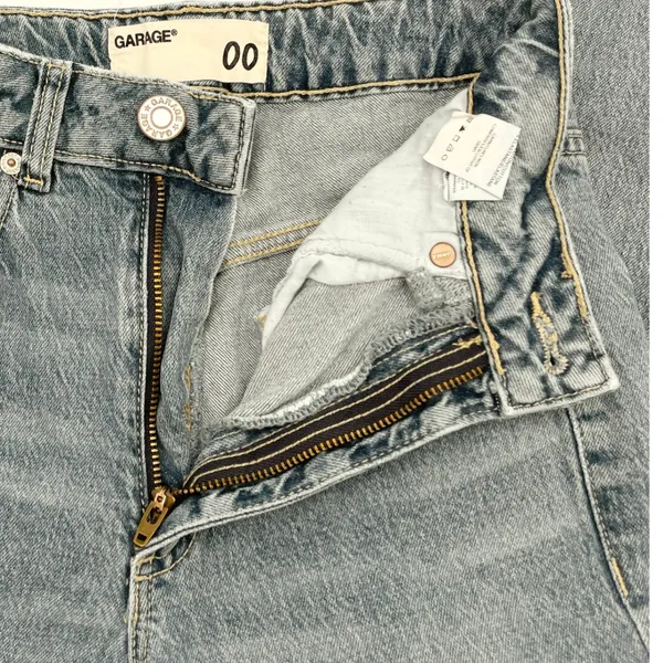Garage Straight Leg Jeans Size 00 Minimalist Clean Girl Capsule Clean Girl Urban - Image 9