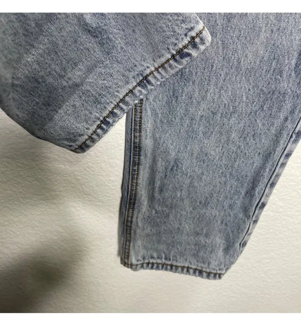 Princess Polly HOLLY ASYMMETRIC STRAIGHT LEG JEAN LIGHT WASH DENIM LOWER IMPACT - Image 12