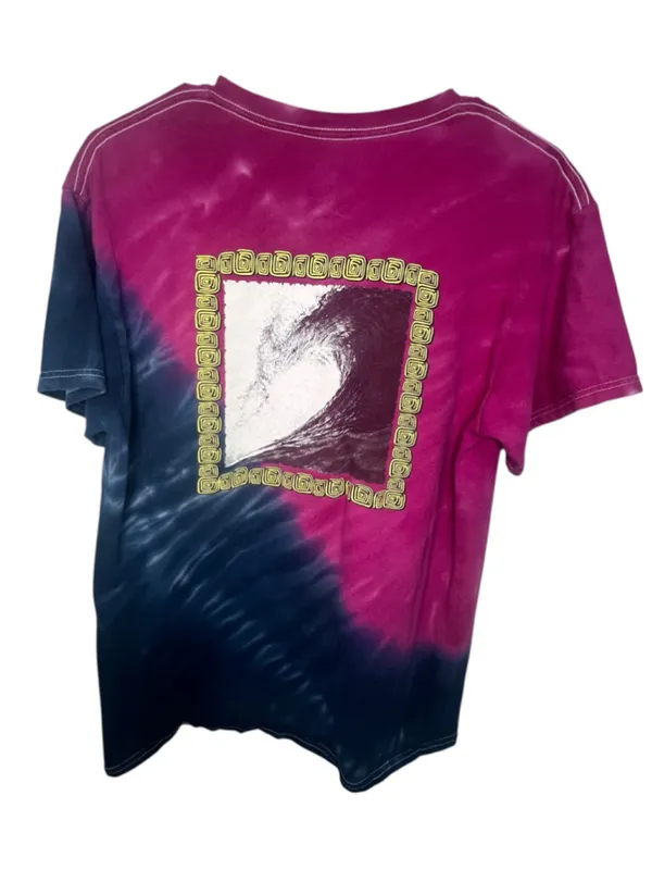 PacSun Pink And Blue Tie Dye Wave Y2K Surf Skate Graphic Short Sleeve T-Shirt - Image 4
