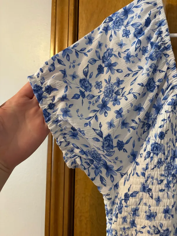 Blue floral sun dress ultra flirt - Image 3