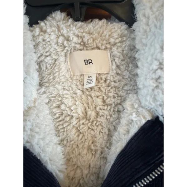 Nordstrom brass plum corduroy Sherpa lined jacket medium - Image 2