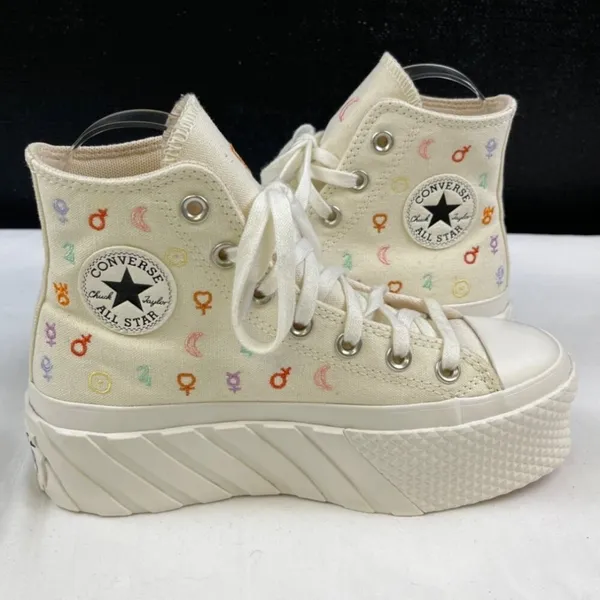 Converse Cuck Taylor Women's White Shoes/Sneakers Sz 5 SKU 4255 - Image 5