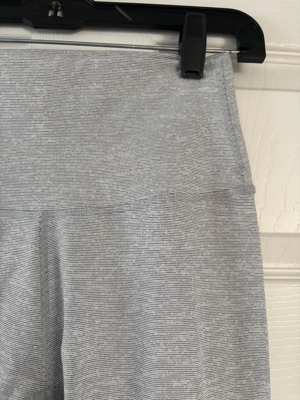 Born Primitive Your New Favorite Legging 2.0 - Heather White - size M - Image 4