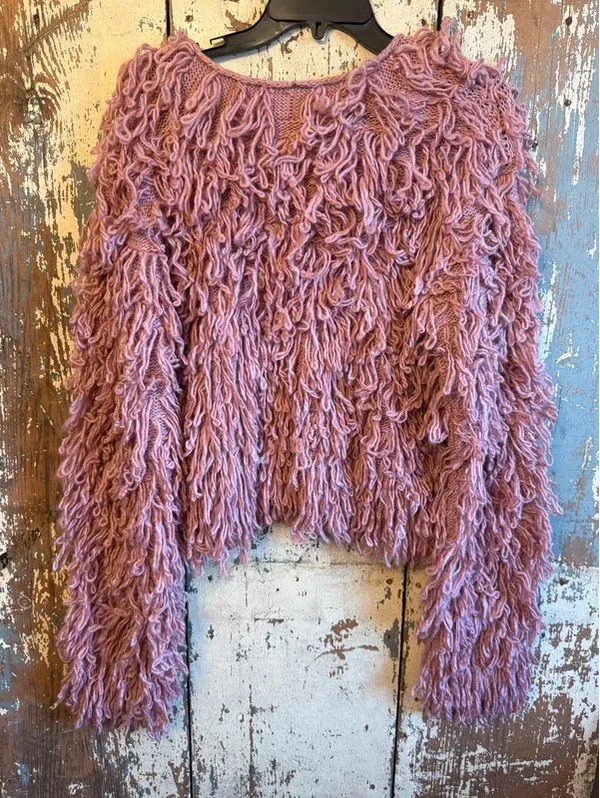 NWT Novaluxe Barbiecore pink shaggy fuzzy sweater Cardigan size medium - Image 4