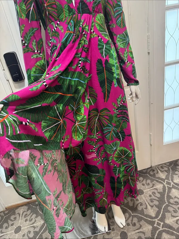 Farm Rio Boho Tropical Print Long Sleeve Maxi Dress in Fuchsia Size Small - Image 8