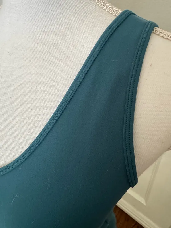 Athleta Tank medium like new  - Image 2