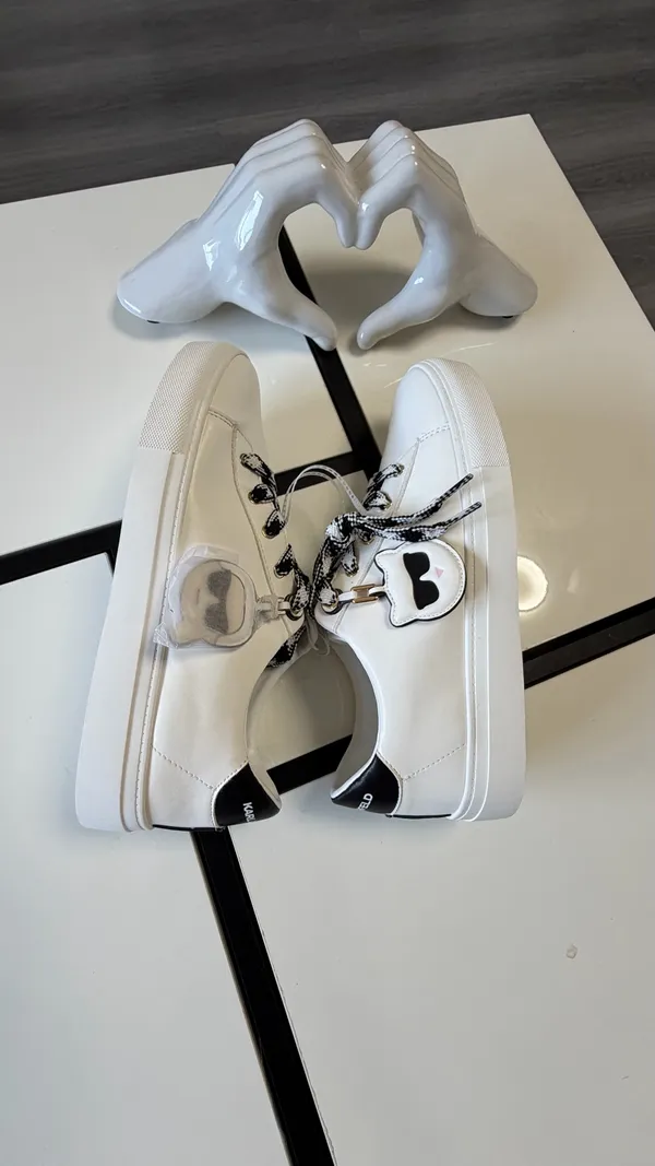 🎀🐾 ✨ Karl Lagerfeld Paris "Capree" White Sneakers • Size 11M • Brand New ✨🎀🐾 - Image 6