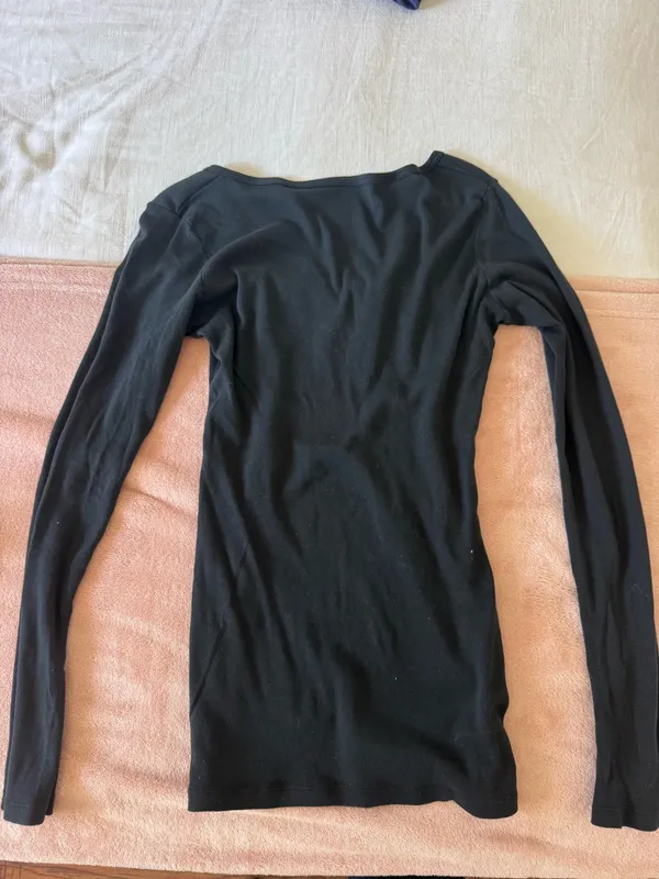 Brandy Melville Long Sleeve - Image 2