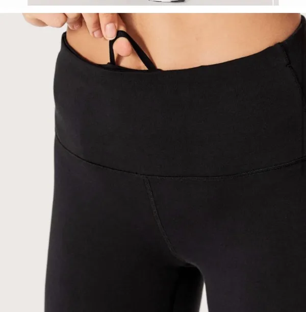 Lululemon Rush Hour Tight Black Size 4 - Image 3