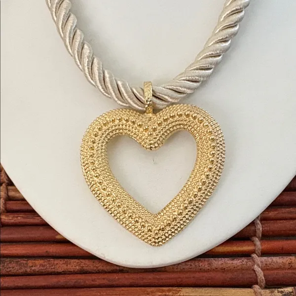 Gold Tone Heart Necklace on Cord 17”-19” NWT - Image 2