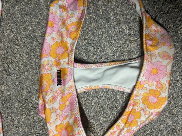 Triangl Bikini Set - Image 3