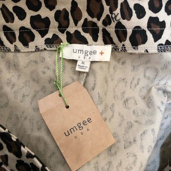 Umgee Animal Print Mini Skirt - Image 2
