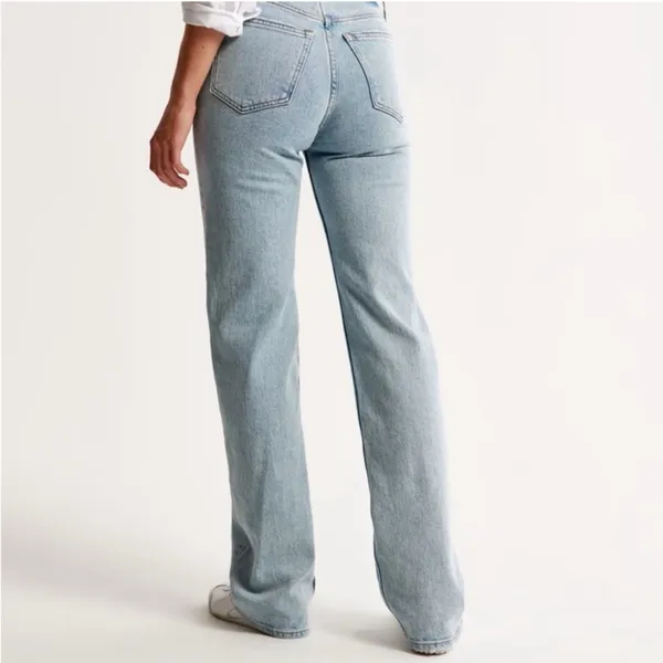 Abercrombie High Rise 90s Relaxed Jean - Image 2