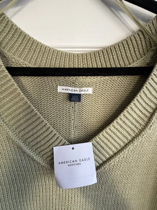 American Eagle Oversized Sweater - Image 4