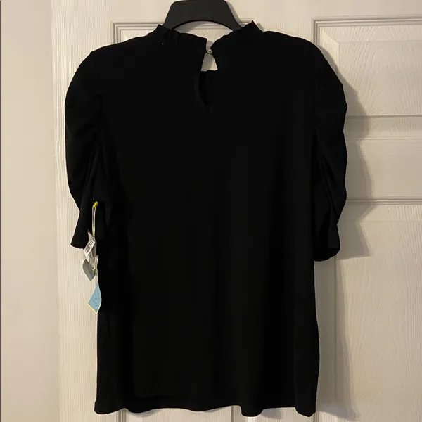 CeCe Elegant Black Women's Blouse size 1X brand new length 25” bust 44” - Image 4