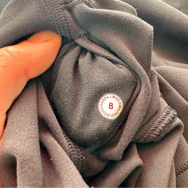 Lululemon Align Team Canada Edition Leggings - Image 12