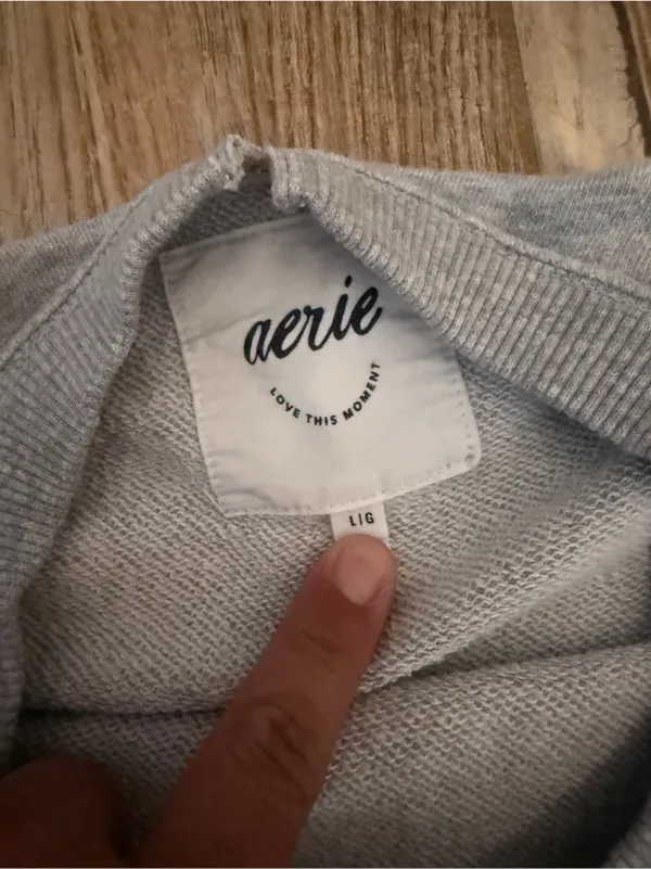 Aerie Oversized Gray Sweater - Image 2