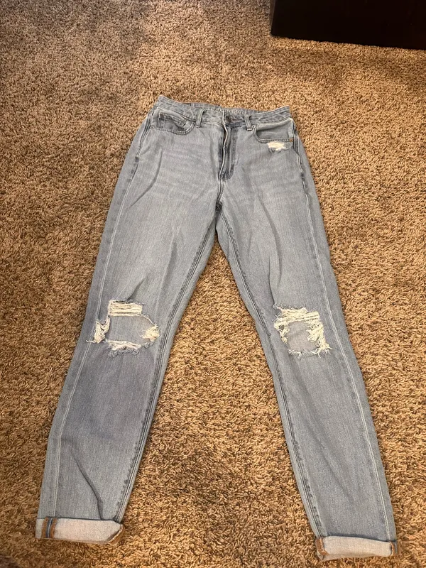 American Eagle Jeans - Image 2
