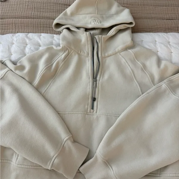 Lululemon Scuba Oversized Half Zip Hoodie. Bone color. Size M/L - Image 2