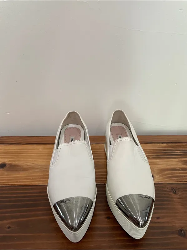 Miu Miu White Metallic Cap-Toe Leather Platform Sneakers Size 37.5 - Image 3