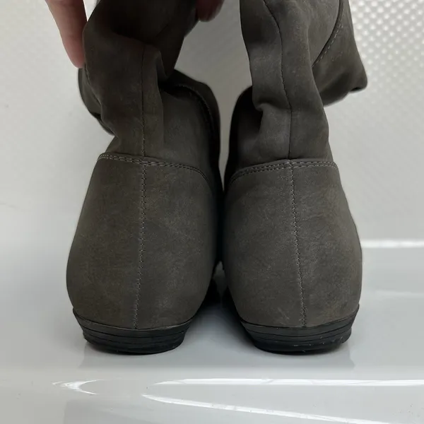 Cliffs White Mountain Tall Slouch Boots Womens 8M Faux Suede Gray Zip Up Indie - Image 6