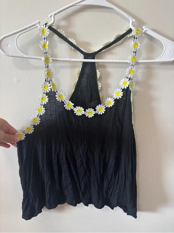 Full Tilt Black Daisy-Trim Racerback Tank - Image 2