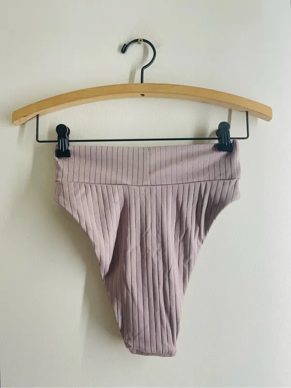 Aerie High Waisted High Cut Cheeky Bikini Bottom M Mauve Ribbed Crossover - Image 2