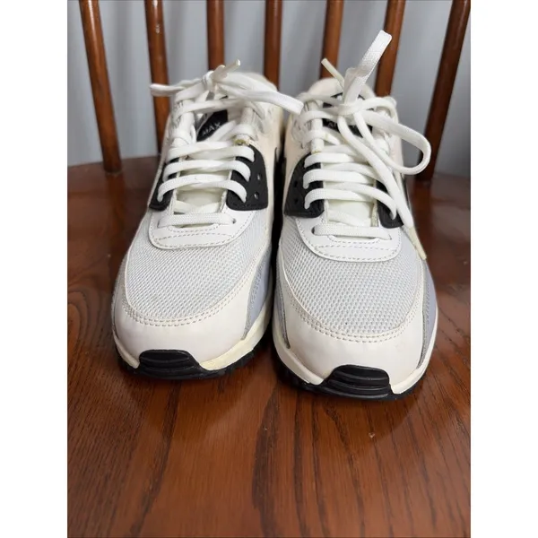 Nike Air Max 90 Essential 616730-111 Womens Sz 5 - Image 5