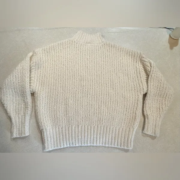 Aerie Off-White Turtleneck Sweater - Image 6