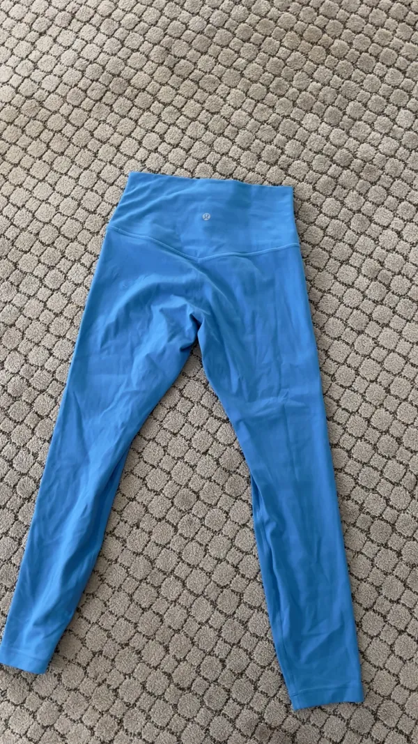 Luxy Lemon light blue lululemon leggings size 2 - Image 2