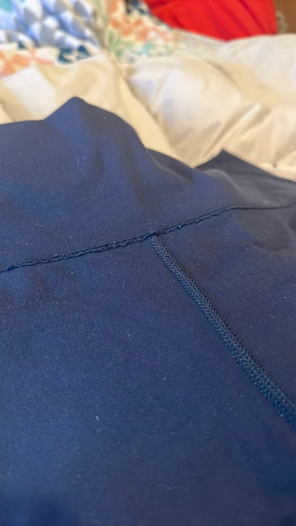 Navy Blue Cropped Leggings - Image 10