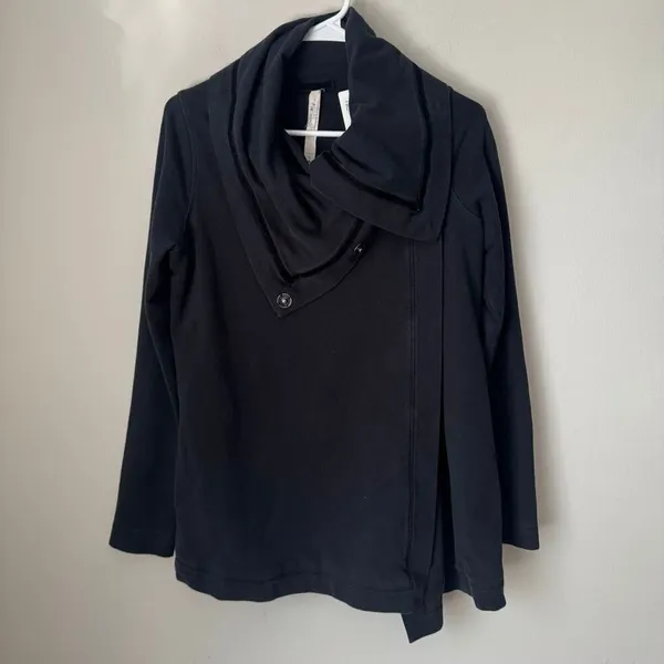 Lululemon Savasana Wrap Sweatshirt Size 4 Black - Image 4