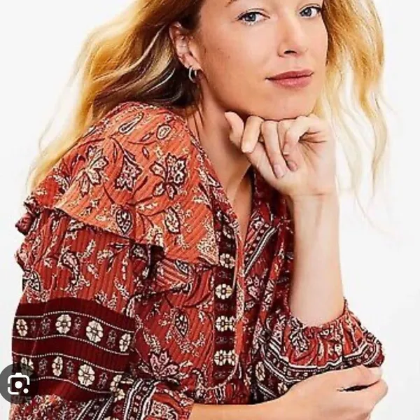 Loft burnt orange floral ruffled shoulder long sleeve blouse - Image 2