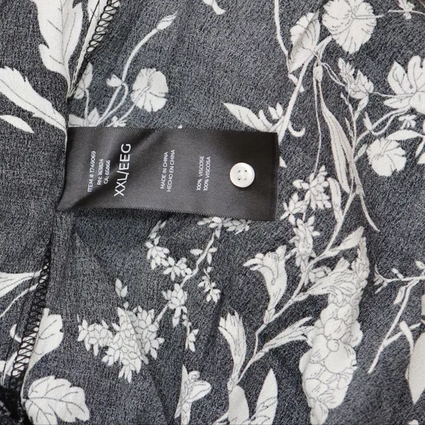 NWT Well Worn Women's Collared Midi Dress with Pockets 1749069 S Black Print - Image 11
