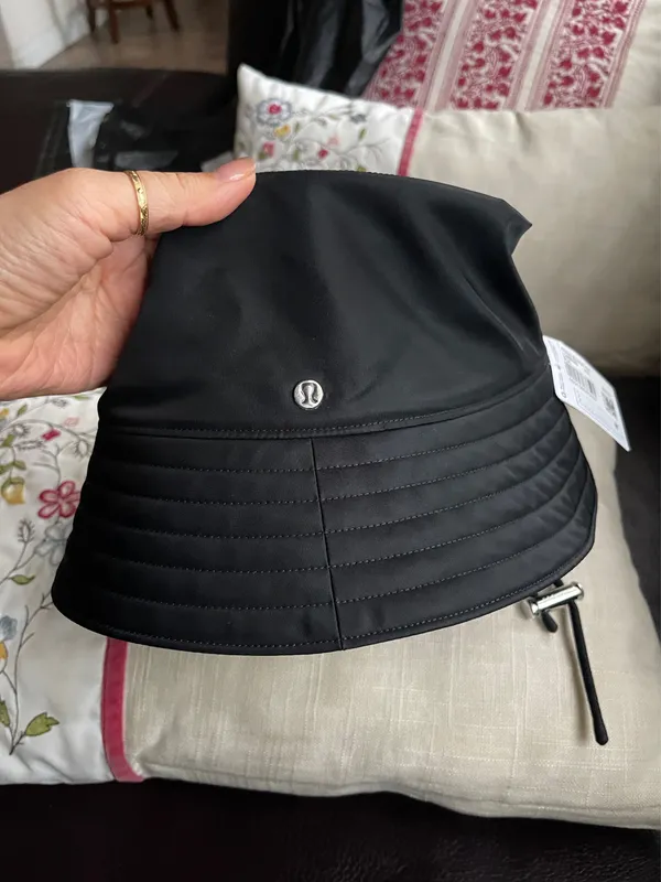 Lululemon nylon Black Bucket Hat size S/M, M/L and L/XL avail - Image 2