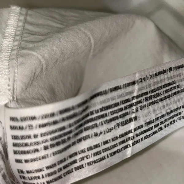 Abercrombie & Fitch Cut Out Shoulder White Button Down Cotton Top(Size Medium) - Image 5