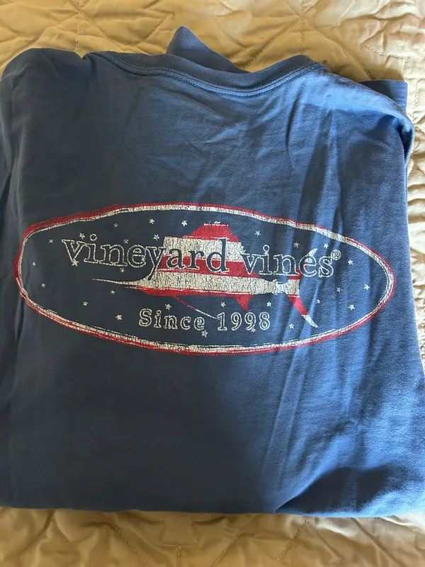 Vineyard Vines Long Sleeve - Image 3