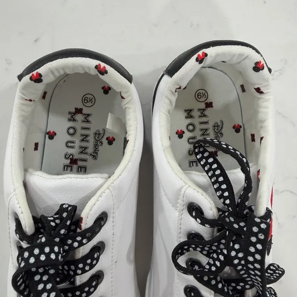 Disney White and Black Kids Sneakers - Image 7