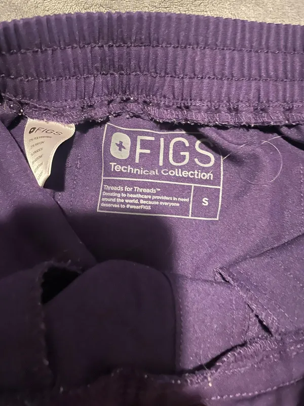 FIGS Scrub Set Purple - Image 3