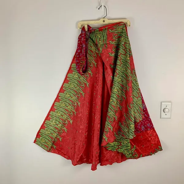 Reversible Maxi Wrap Skirt BINW702 Red - Image 2