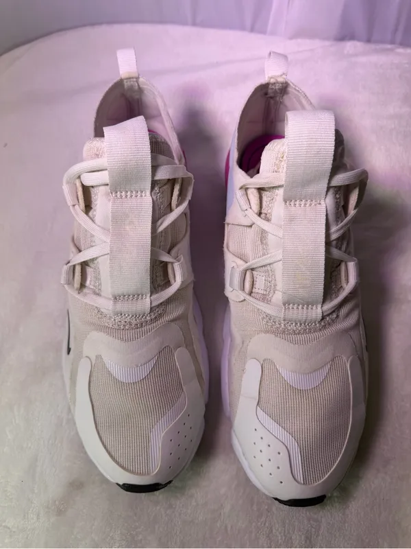 Nike Women’s Air Max White Blue Pink Sneakers - Image 5