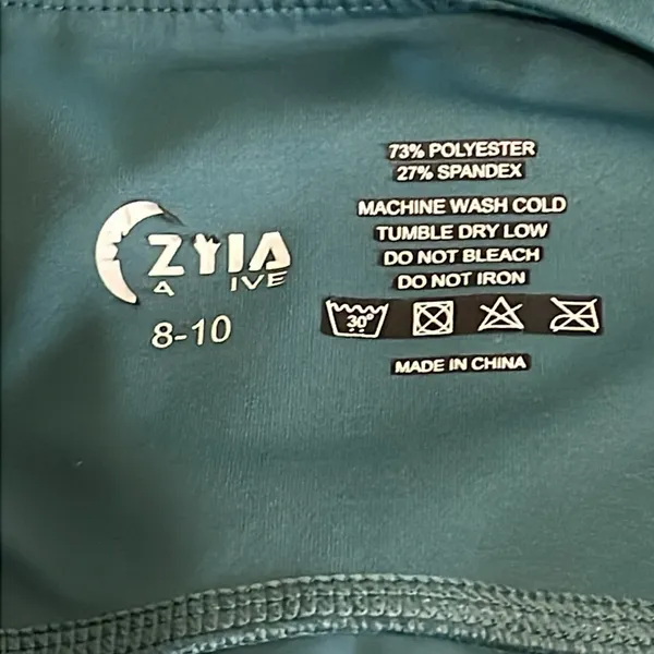 ZYIA active size 8-10. women’s leggings preowned. GUC, side pockets - Image 5