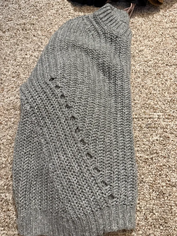 American Eagle Sweater - Image 2