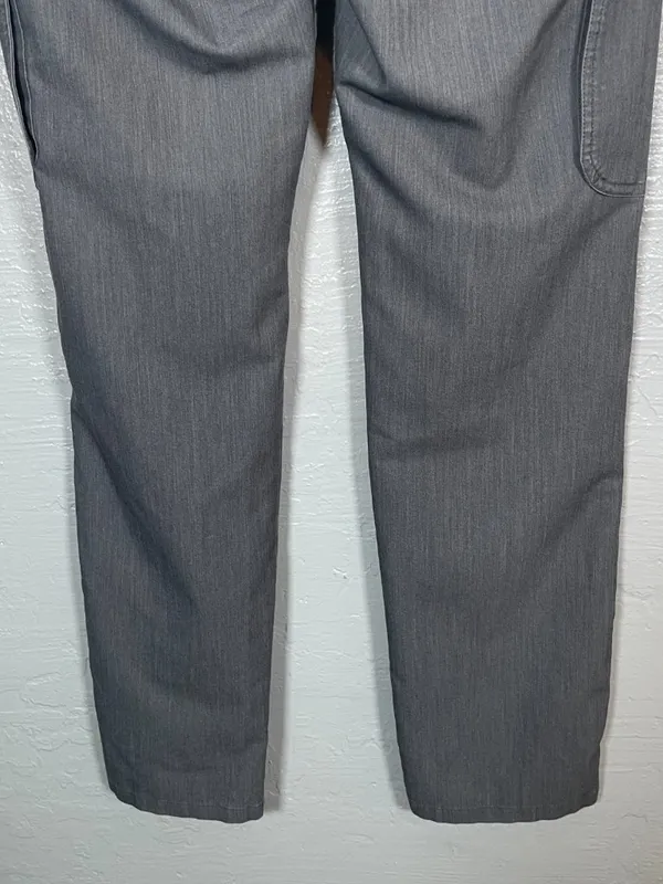 Figs Women S Graphite Gray Kuaro Cargo Scrub Pants Pockets Yoga Waistband - Image 5