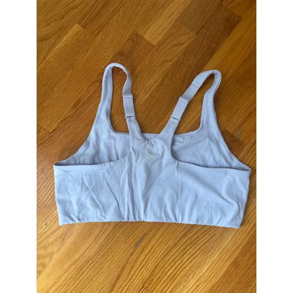 FP Movement x Hatch Sports Bra Light Blue Lavender Adjustable Racerback Medium - Image 2
