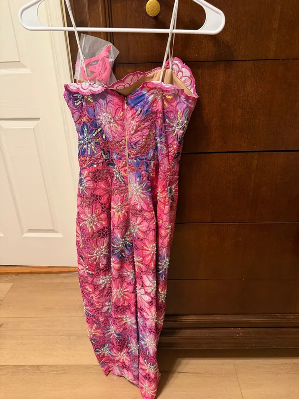 Revolve | Elliatt Abrielle Midi Dress - Image 8