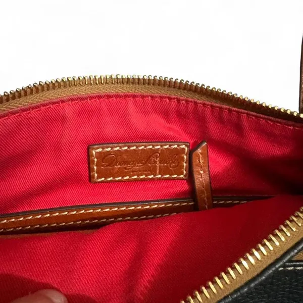 Dooney & Bourke Pebbled Leather‎ Crossbody Bag Black Brown Adjustable Purse - Image 4