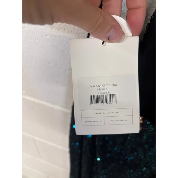 NWT Nookie Sz M Diaz Sequined Cut Out Emerald Sleeveless Side Slit Cocktail Gown - Image 6