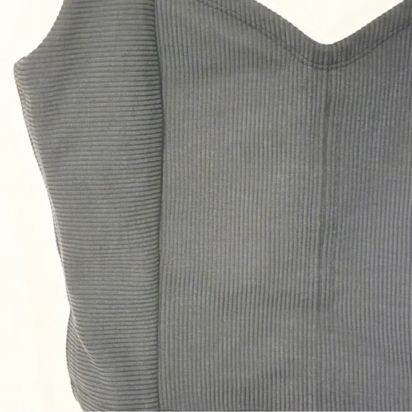 Lululemon Size XS Black Ribbed Softstreme Sweetheart‎ Tank Top - Image 3
